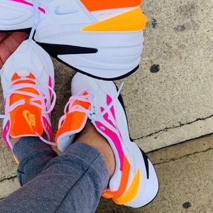 Meet your Posher, Reina